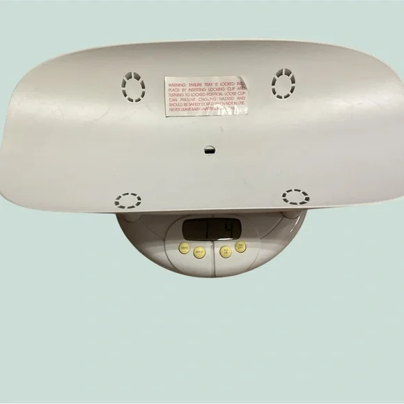 SALTER INFANT/TODDLER SCALE GENTLY USED - Picture 2 of 3